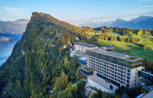 Bürgenstock-Resort-in-Switzerland
