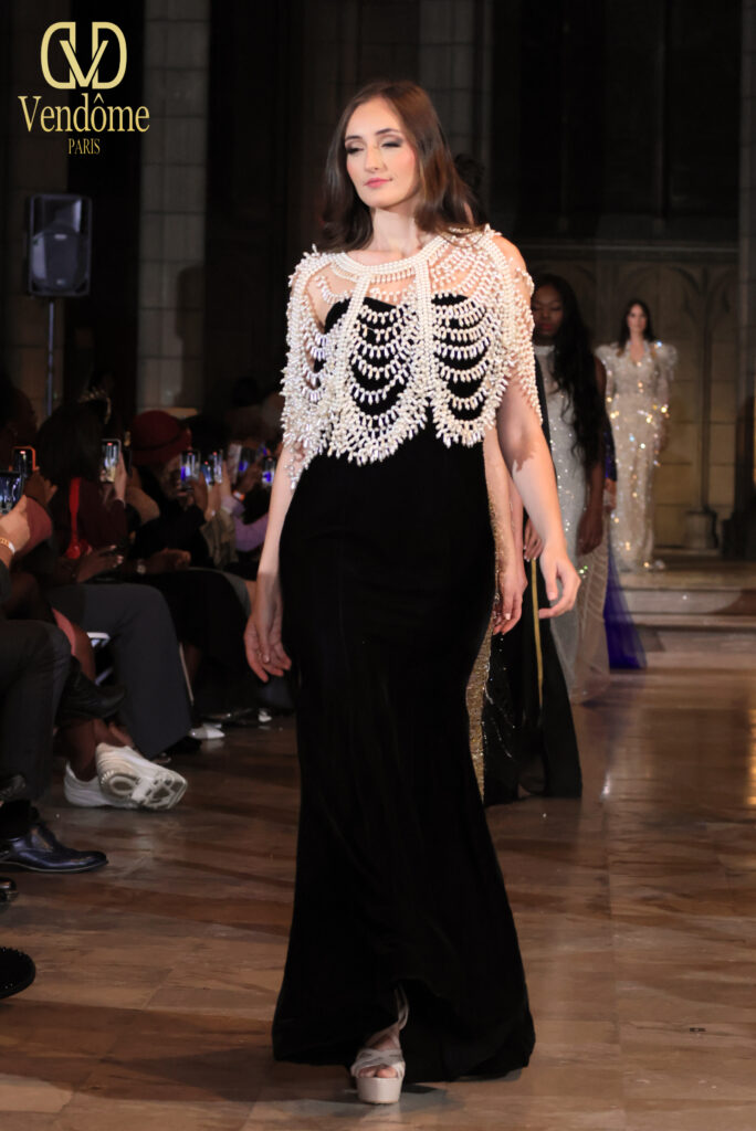 EMERGENCE-CREATIVE,-FASHION-SHOW,-PFW-Closing-Ceremony-VENDOME-PARIS-by-Rex-FERNANDO-&-Asian-&-European -Fashion-Week