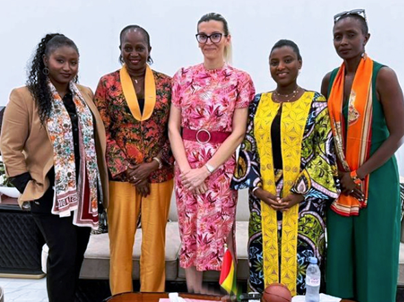 The-Miss-Guinea-Organising-Committee-(COOMISGUI),-chaired-by-Mrs-Aminata-Diallo,-was-received-at-the-Presidency-by-the-patron-of-Miss-Guinea,-Her-Excellency-Mrs-Lauriane-DOUMBOUYA.