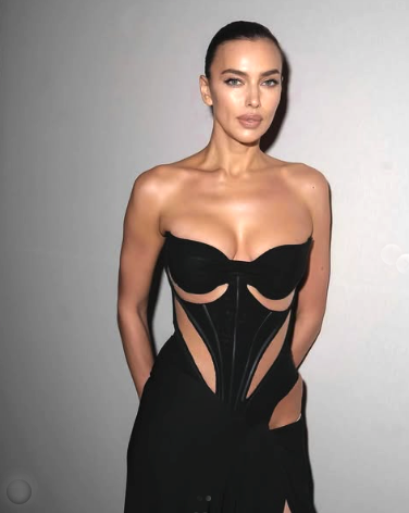 The Celia Kritharioti Couture Spring-Summer 2025 collection, "Take A Bow: Irina Shayk